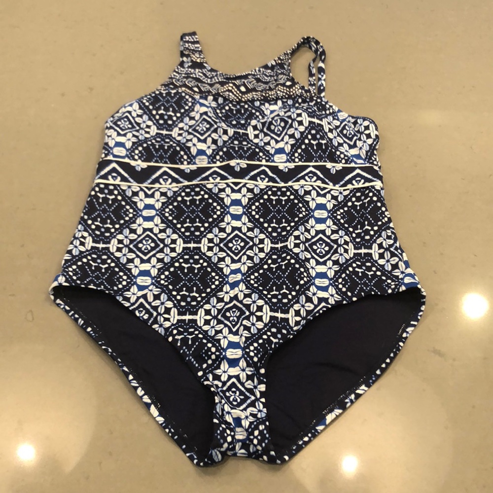 Tommy Bahama size 16 swimsuit
